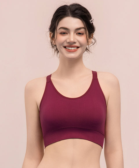 Seamless Racerback Wireless Pull Over Sports Bra