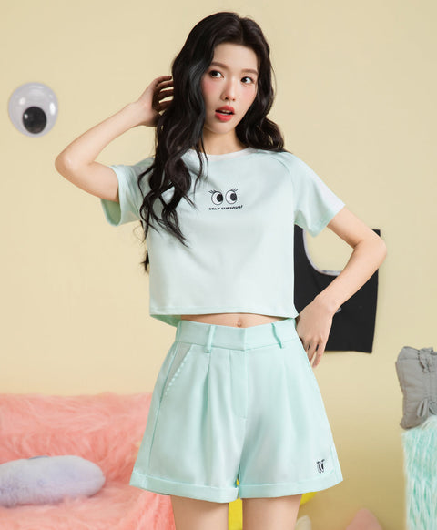 Peekaboo Relaxed Fit Raglan Crop Tee