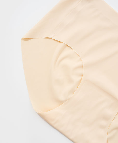 Ultra Clean Cut Seamless Low Waist Hipster Panties