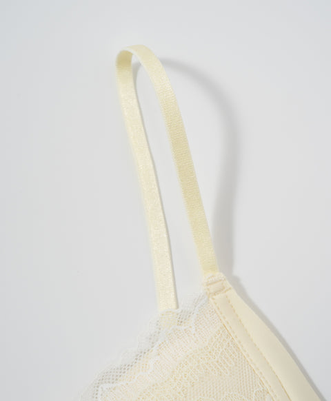 Lace Journal Collection Wireless Triangle Cup Lightly-Lined Lace Bra With Back Hook