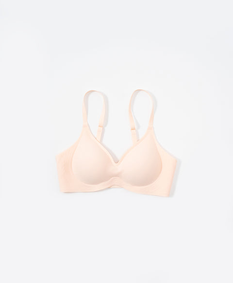 (NEW) Marshmallow Kiss Triangle Wireless with Back Hook