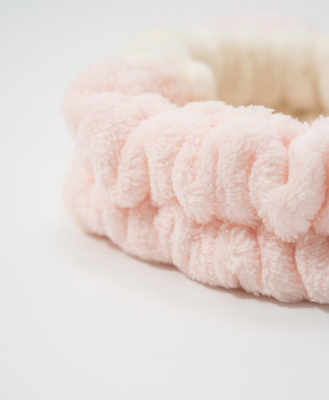 Delulu Power Hearts Make Up Headband & Wristband Set