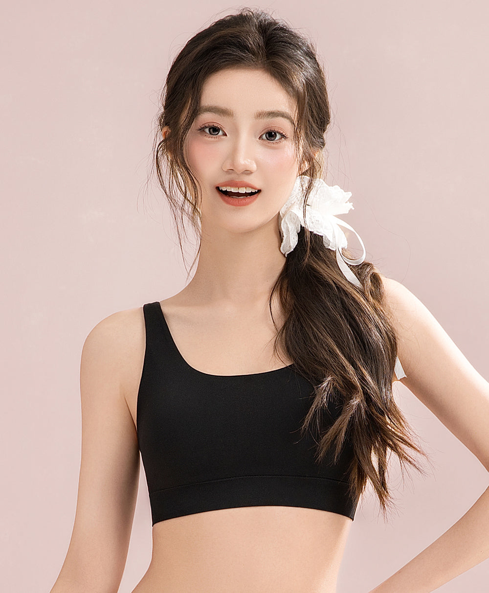 In My It Girl Era Two Way U Back Sports Bra Tank Young Hearts Lingerie