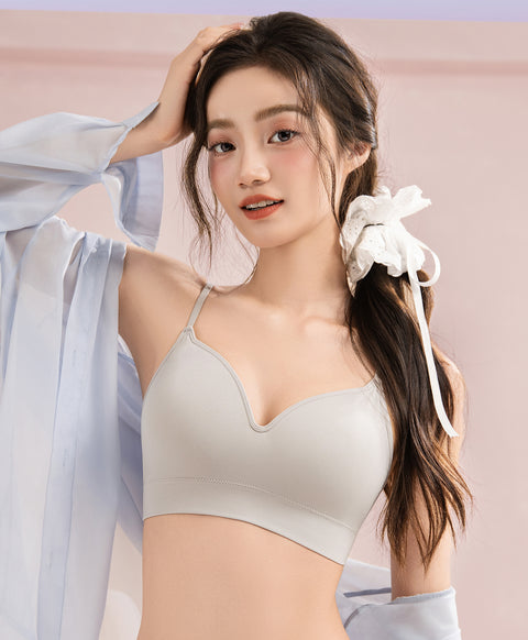 In My It Girl Era Two Way Sweetheart Pull-over U-Back Sports Bra