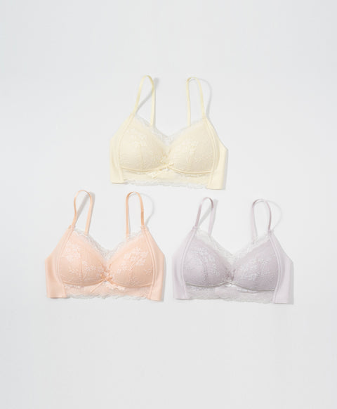 Lace Journal Collection Wireless Triangle Cup Lightly-Lined Lace Bra With Back Hook