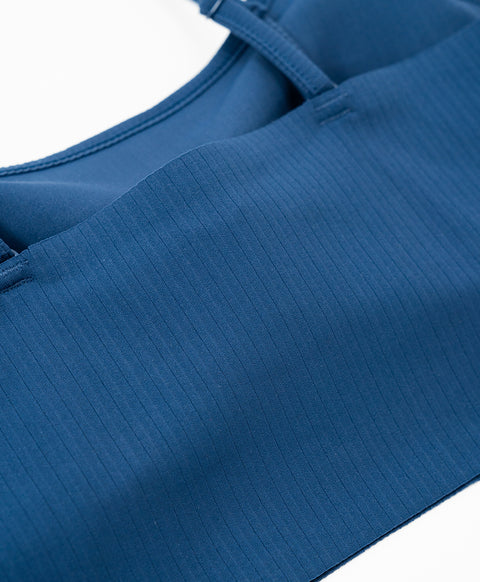 Summer Sculpt Cami Scoop Neck Medium Support Laminated Pull-over Sports Bra