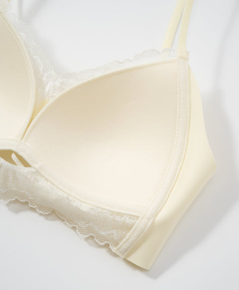 Lace Journal Collection Wireless Triangle Cup Lightly-Lined Lace Bra With Back Hook