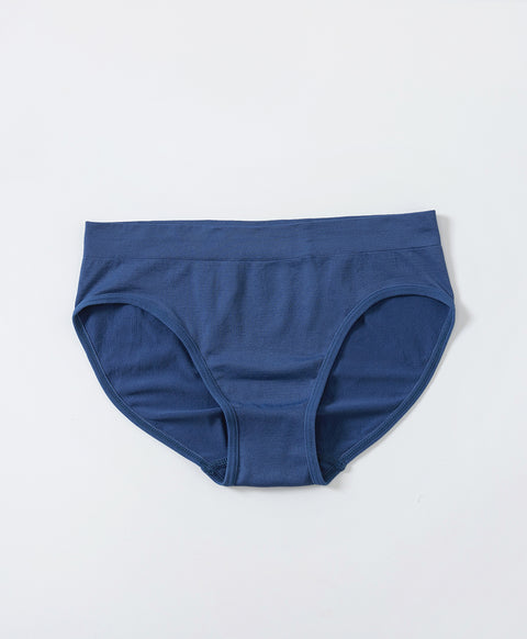 Simple Seamless Low Waist Midi Panties