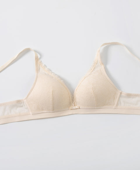 Dainty Florals Triangle Lightly-Lined Wireless Bra