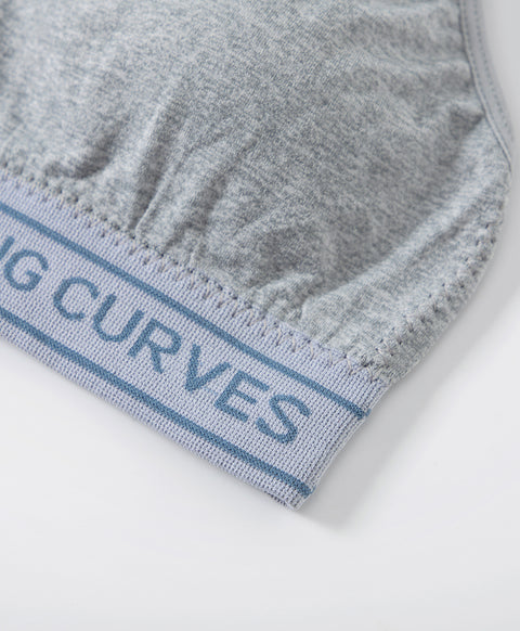 365 Days with Young Curves Athletic Aesthetic Seamfree Pull Over Bralette