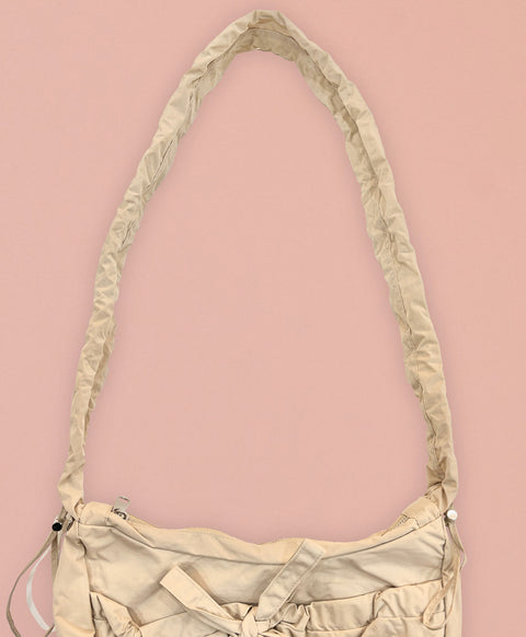 Smiling Every.wear Ribbon Drawstring Shoulder Tote