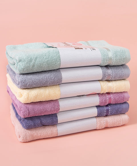 Let's Cozy up! Bath Towel