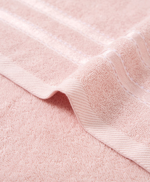Let's Cozy up! Bath Towel
