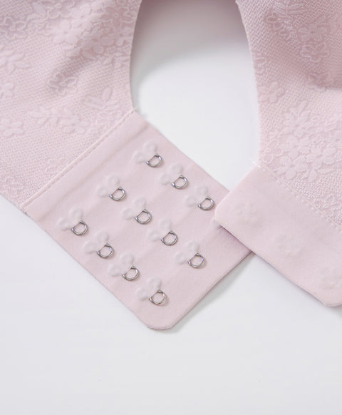 Marshmallow Kiss Triangle Wireless with Back Hook