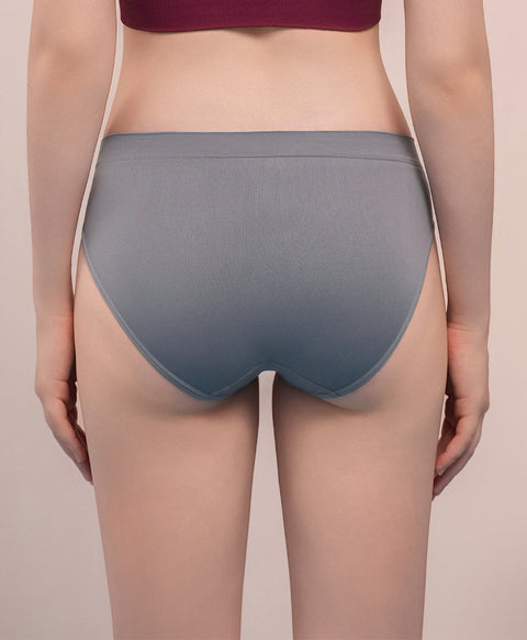 Simple Seamless Low Waist Midi Panties