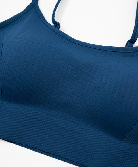 Summer Sculpt Cami Scoop Neck Medium Support Laminated Pull-over Sports Bra