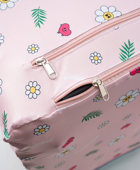 Resort of Hearts 20" Luggage + Cover