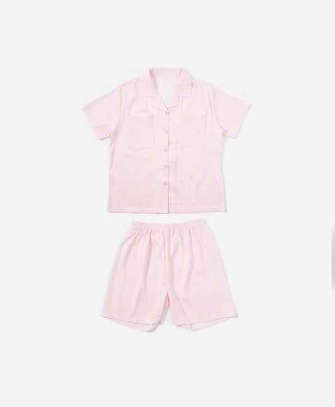 BedMood Cremo Doing Nothing Looks Good On Me Polyester PJ Short Sleeves Top & Shorts Set - Pink