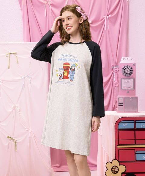 Harmony in London Long Sleeves Ribbon Sleep Dress