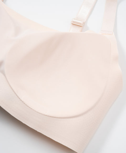 High Coverage Laminated Wireless Bralette with Back Hooks
