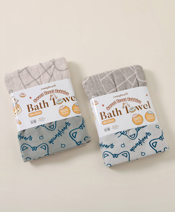 Sweet Treat Tabbies Bath Towel*