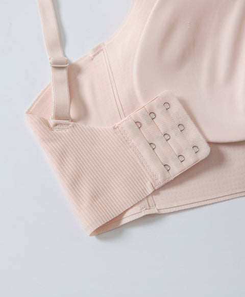 Chic Mode Ribbed Wireless Clean Cut Laminated Seamless Bralette with Back Hook